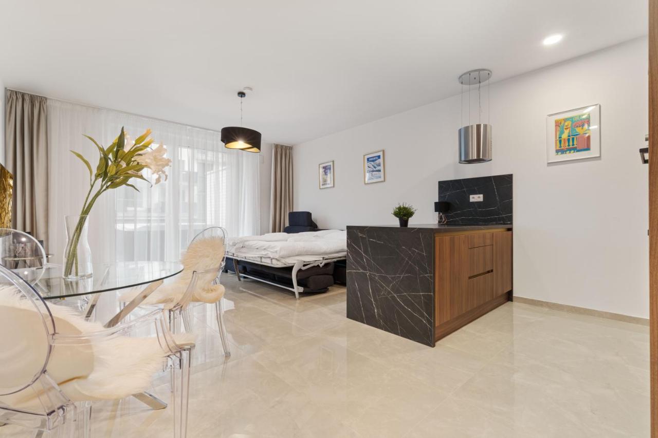 Lam Jegeho Alej - Jacuzzi - Free Parking Διαμέρισμα Μπρατισλάβα Εξωτερικό φωτογραφία