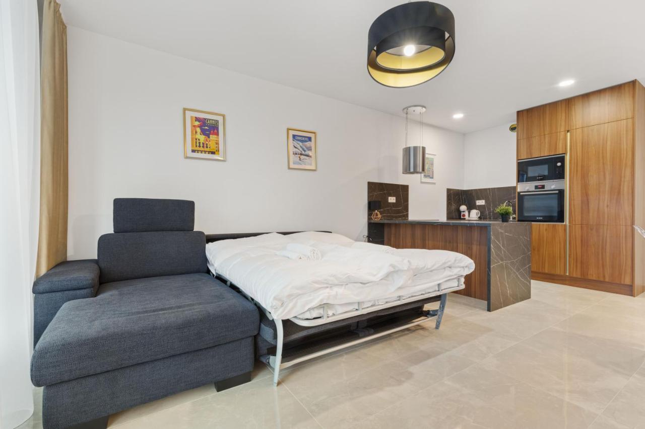 Lam Jegeho Alej - Jacuzzi - Free Parking Διαμέρισμα Μπρατισλάβα Εξωτερικό φωτογραφία
